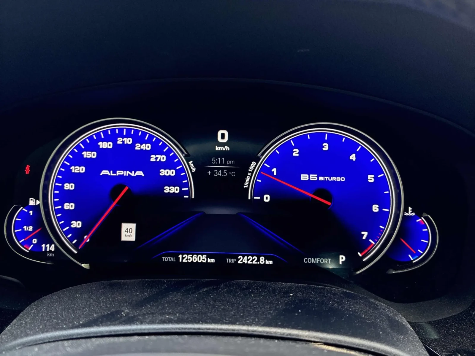 BMW 550 M550i xDrive/ПОДГРЕВИ/ОБДУХВАНЕ/ПАНОРАМА, снимка 11 - Автомобили и джипове - 55120241
