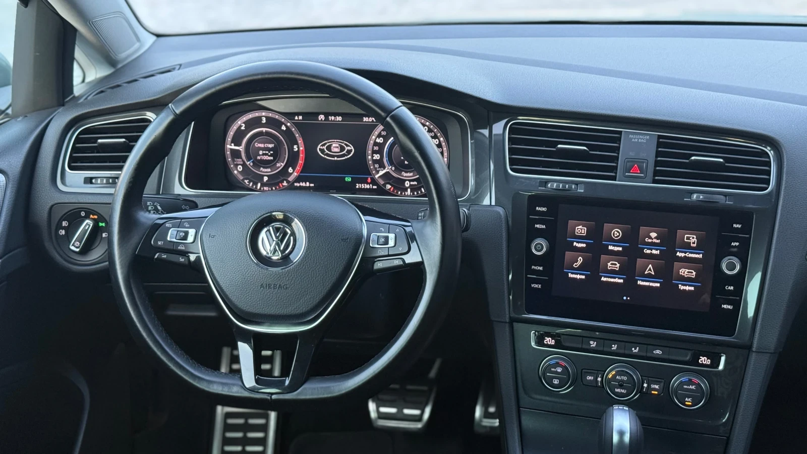 VW Golf 7.5 Alltrack Digital Camera, снимка 9 - Автомобили и джипове - 55365910