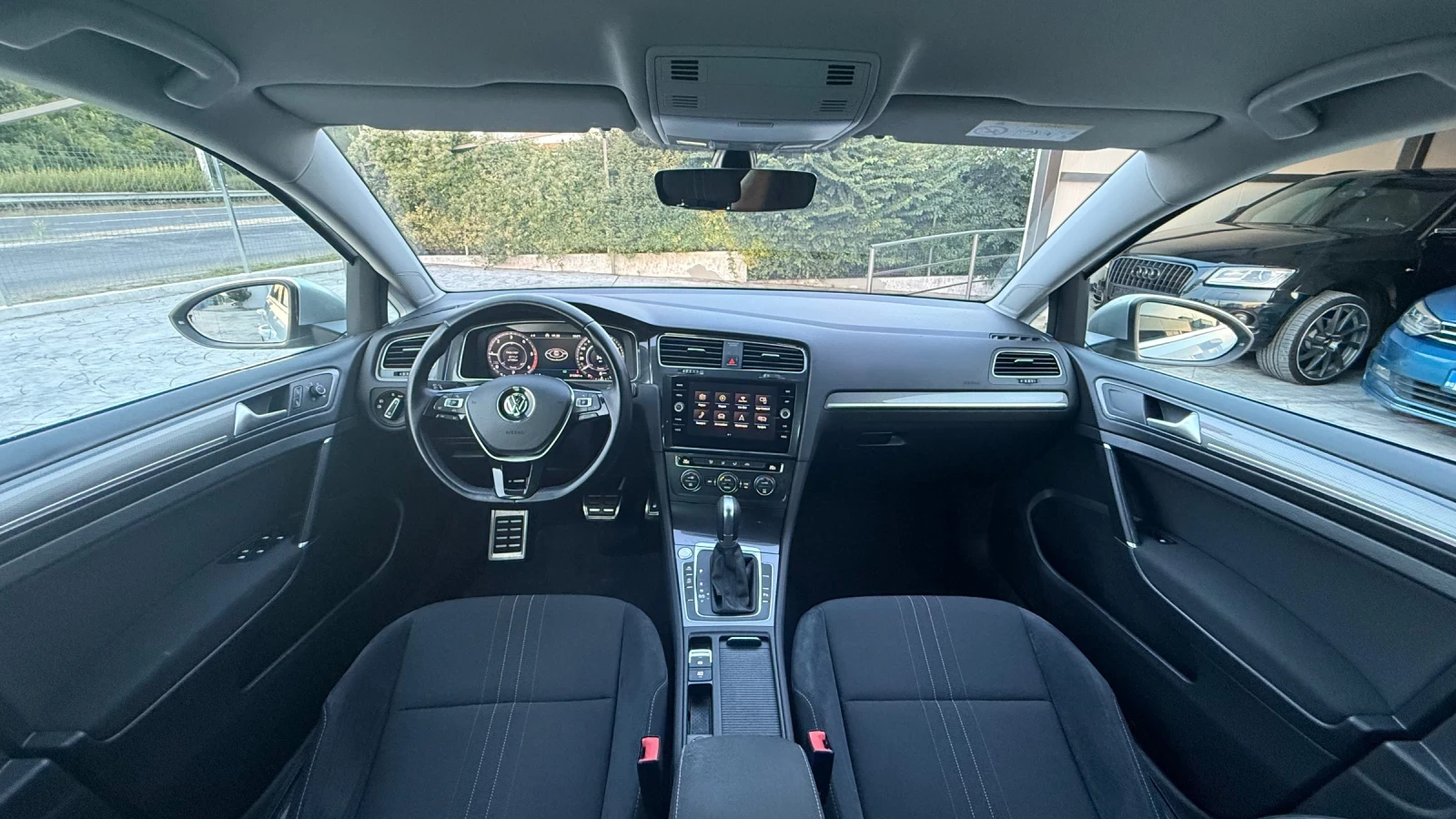 VW Golf 7.5 Alltrack Digital Camera, снимка 11 - Автомобили и джипове - 55365910