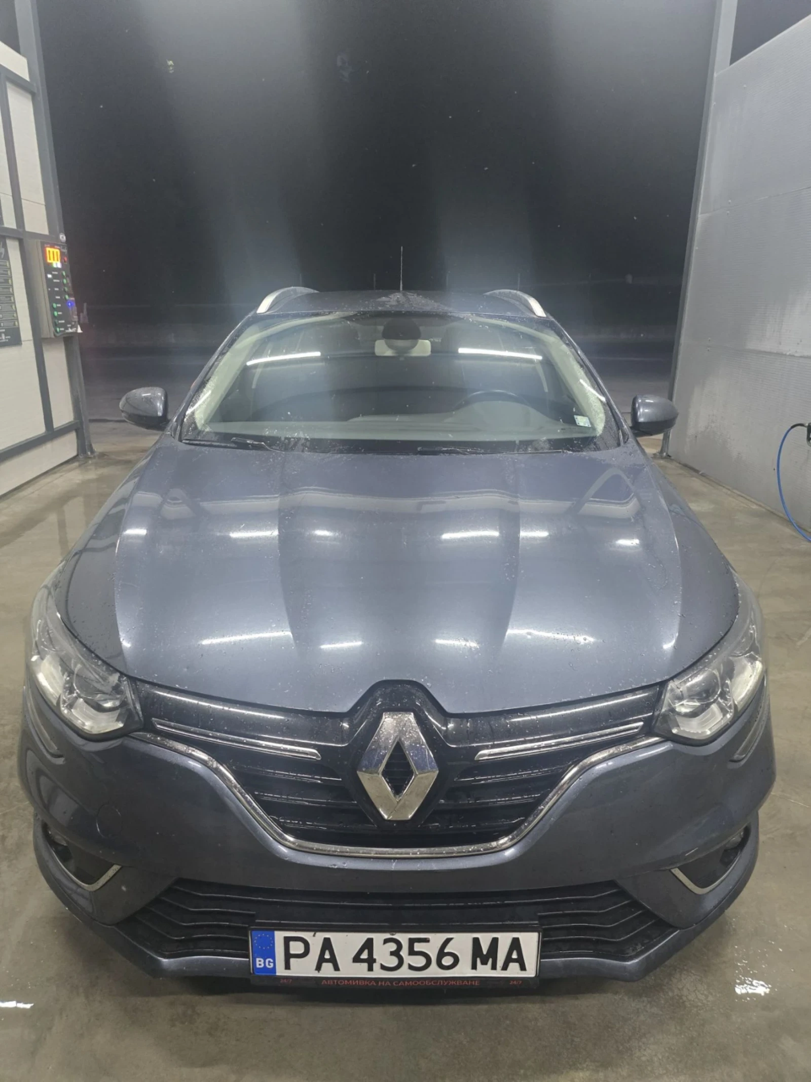 Renault Megane, снимка 3 - Автомобили и джипове - 55400384