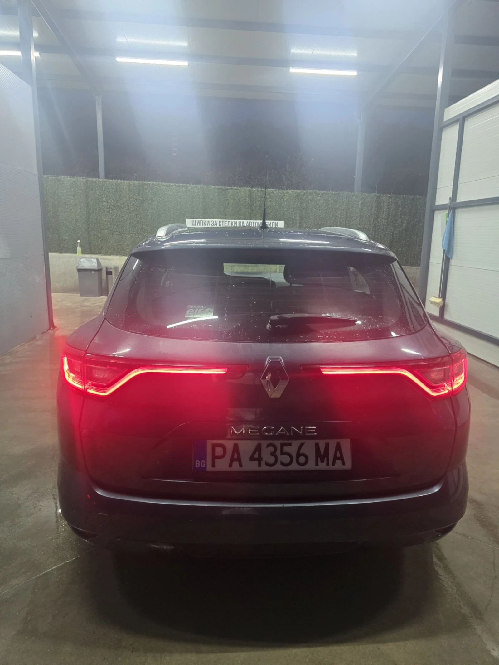Renault Megane, снимка 6 - Автомобили и джипове - 55400384