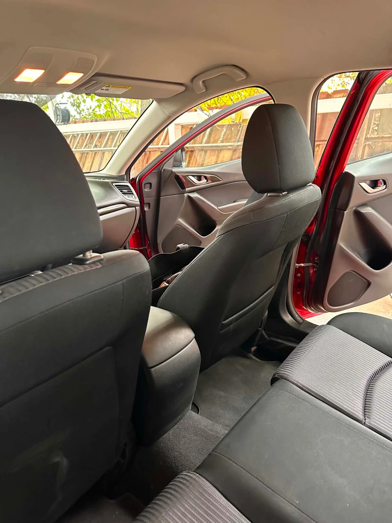 Mazda 3 Skyactive, снимка 13 - Автомобили и джипове - 55416278