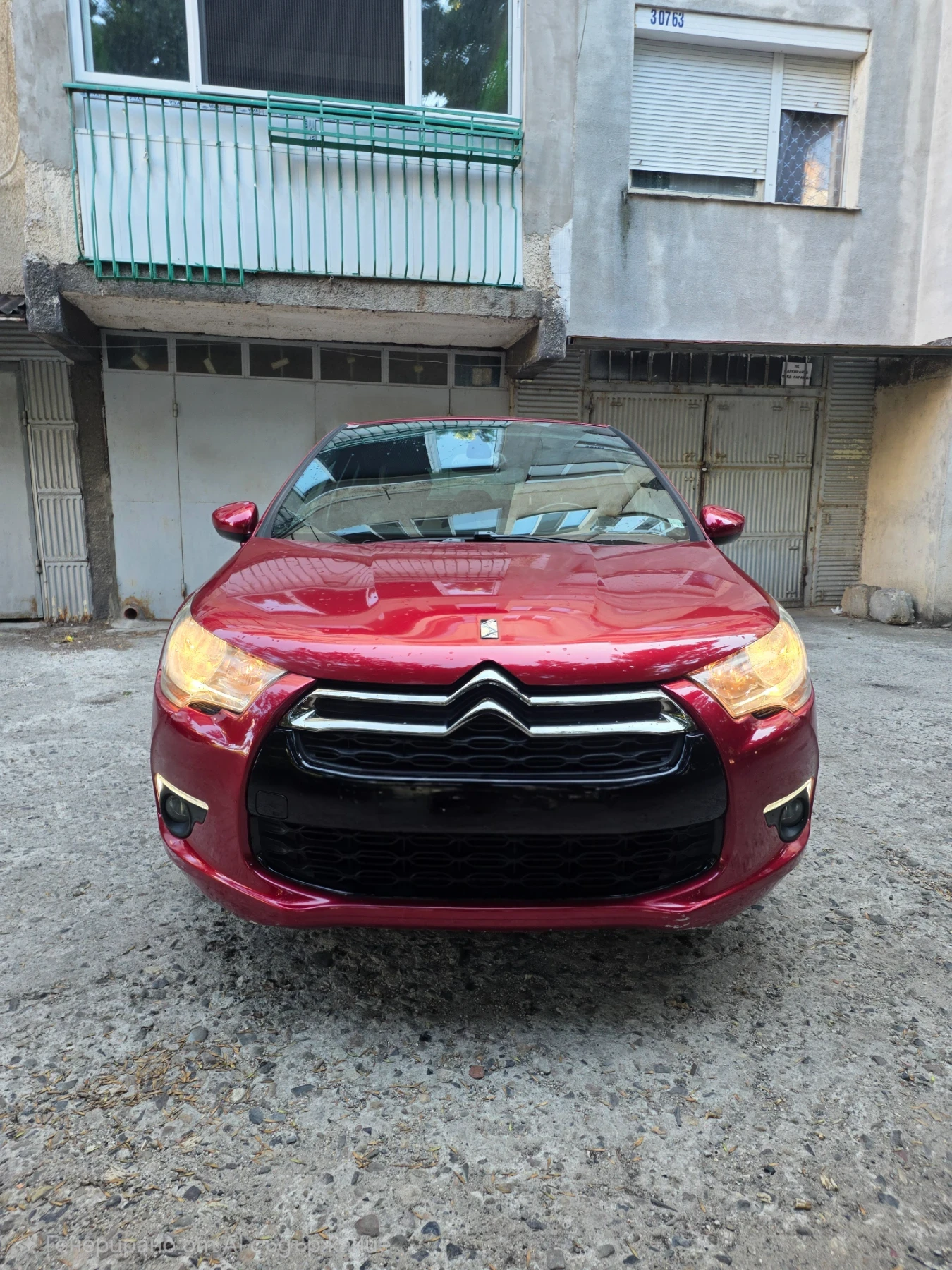 Citroen DS4, снимка 2 - Автомобили и джипове - 55423742