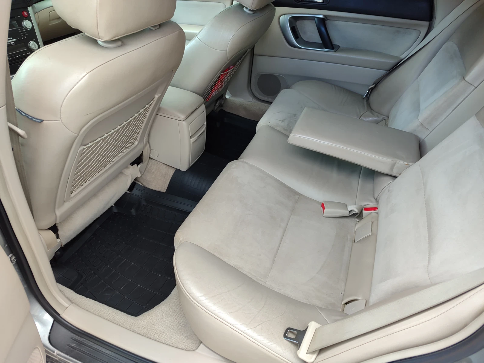 Subaru Outback 2.5, снимка 9 - Автомобили и джипове - 55559303