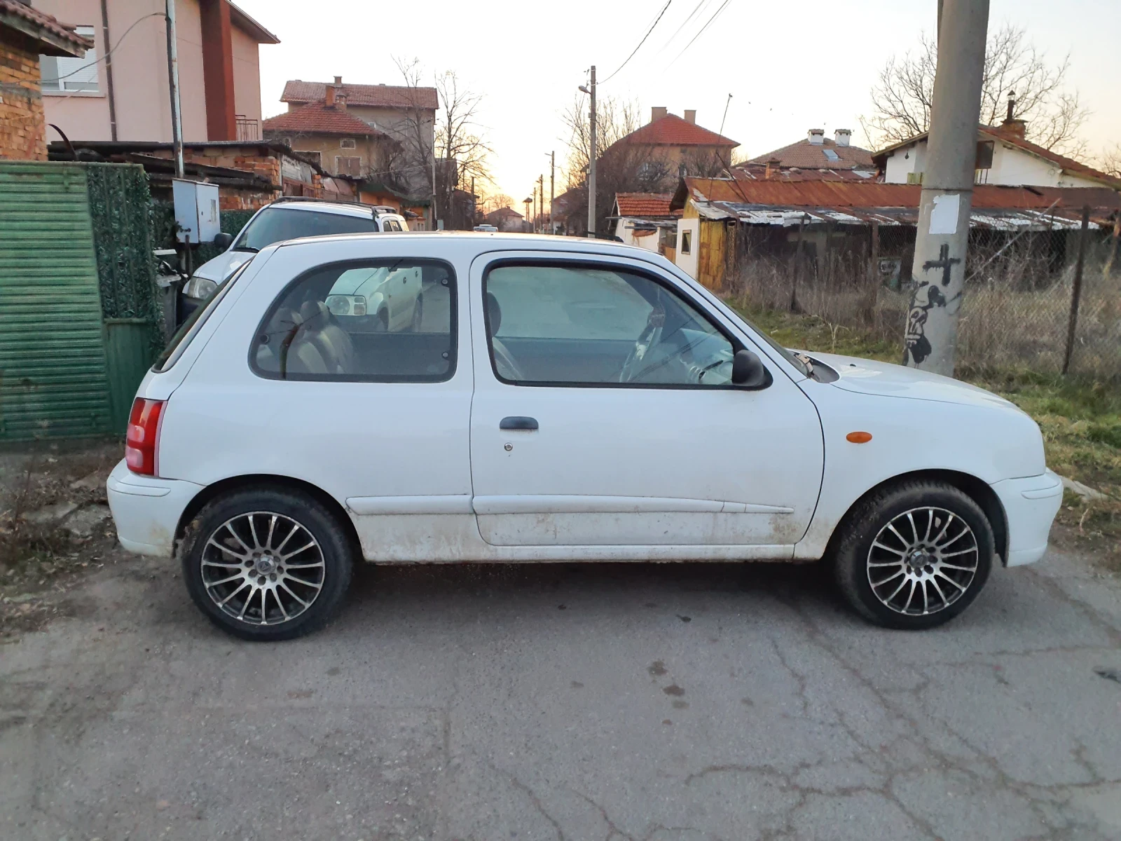 Nissan Micra, снимка 2 - Автомобили и джипове - 55838666