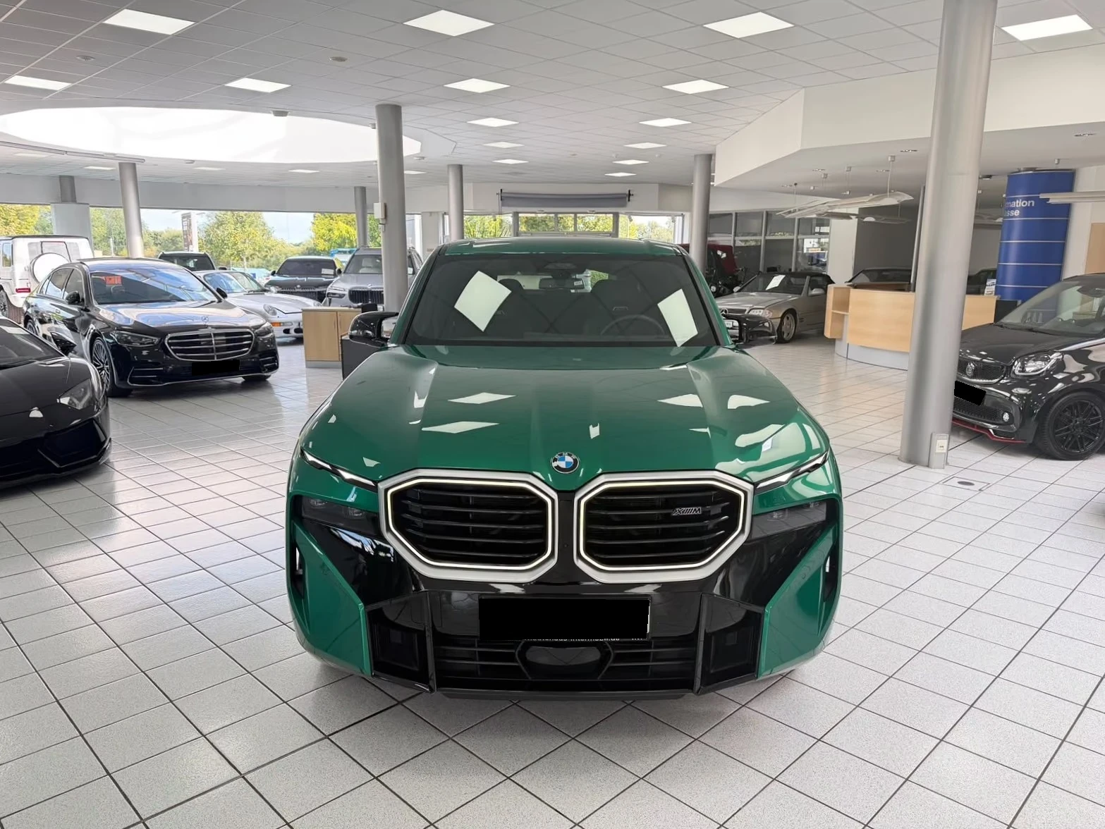 BMW XM 50�/xDrive/ICONIC GLOW/SOFT/INDIVIDUAL/HUD/MASS/ | Mobile.bg � ����������� 2