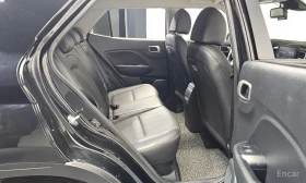 Hyundai Venue, снимка 12