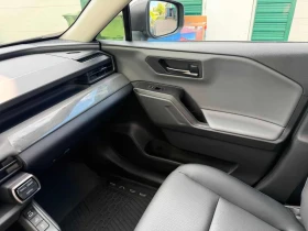 Toyota Rav4 XLE AWD | CARFAX | АВТОКРЕДИТ БЕЗ ПЪРВОНАЧАЛНА , снимка 15