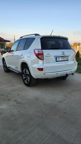 Toyota Rav4 2.2, снимка 4