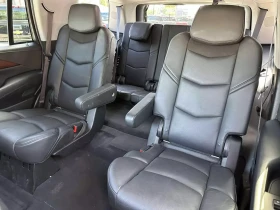Cadillac Escalade Premium 4X4, снимка 16