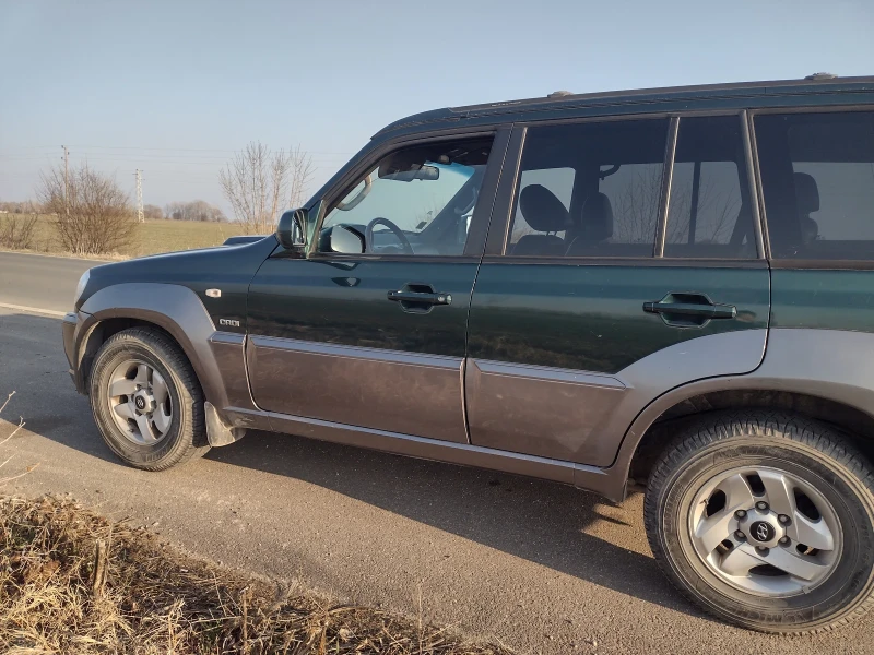 Hyundai Terracan, снимка 6 - Автомобили и джипове - 47440315