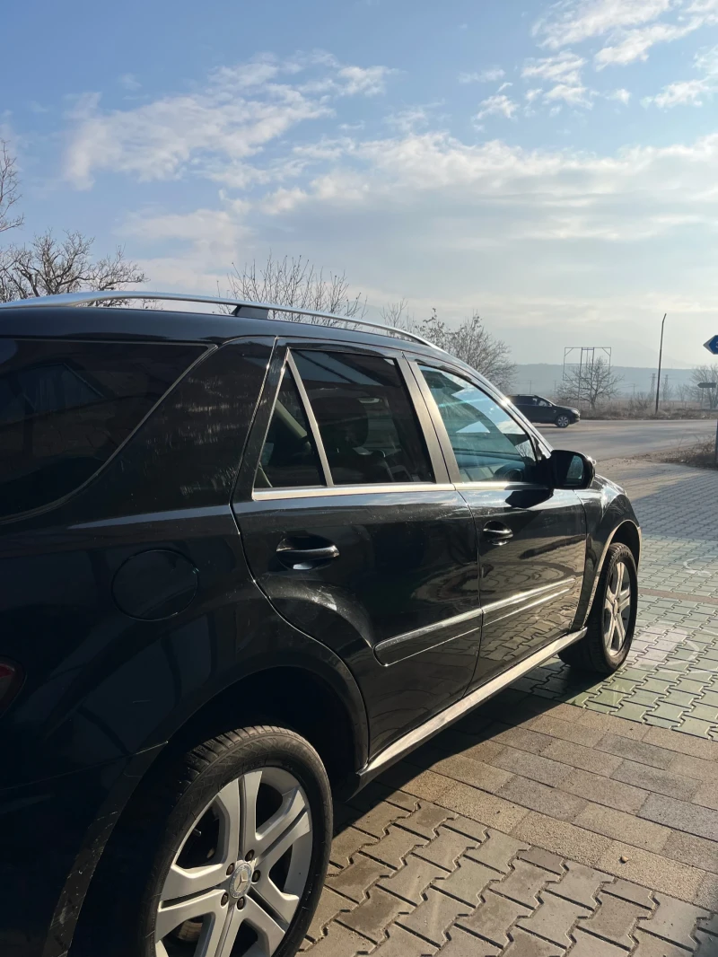 Mercedes-Benz ML 320, снимка 3 - Автомобили и джипове - 49305778