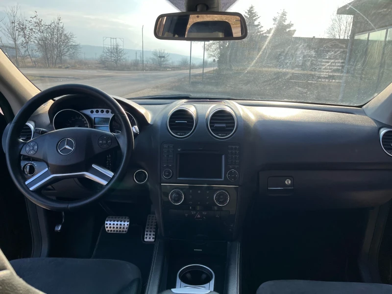 Mercedes-Benz ML 320, снимка 4 - Автомобили и джипове - 49305778