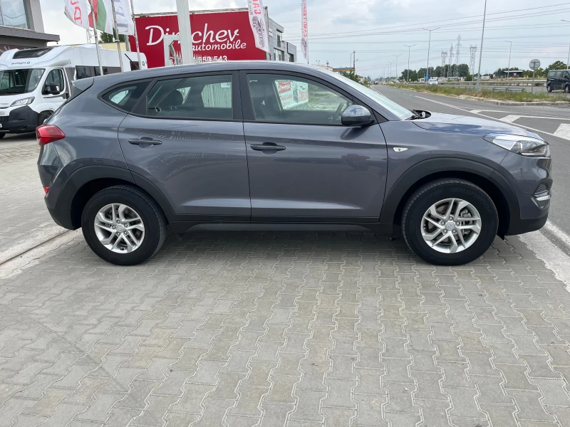 Hyundai Tucson 1.7 Diesel 76000 км!!, снимка 4 - Автомобили и джипове - 51719025