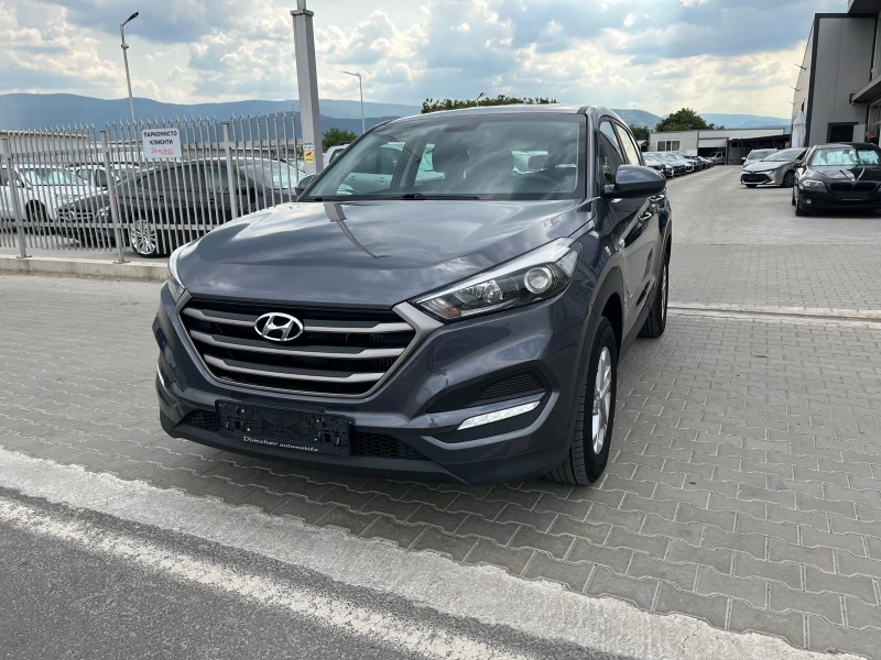 Hyundai Tucson 1.7 Diesel 76000 км!!, снимка 2 - Автомобили и джипове - 51719025