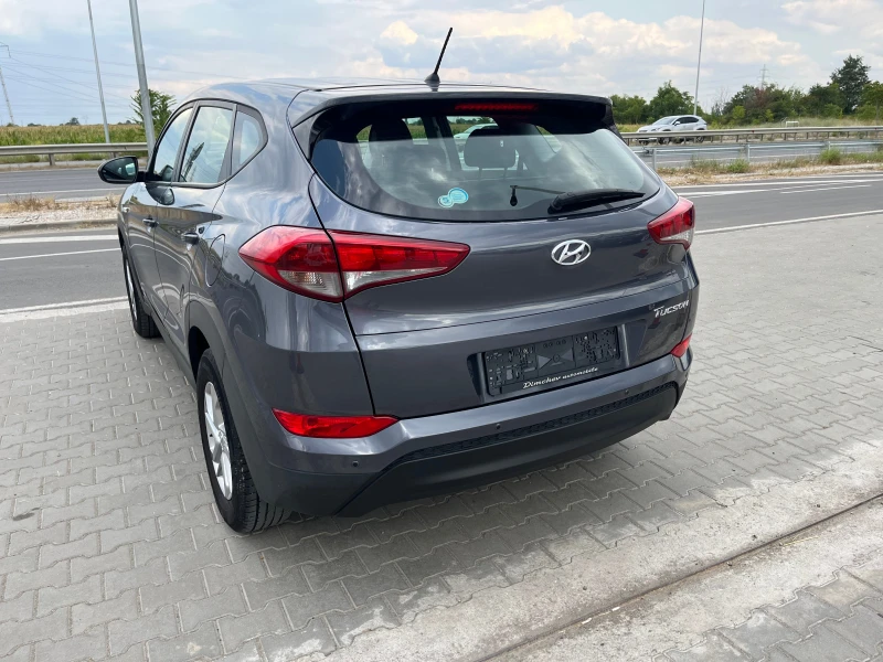 Hyundai Tucson 1.7 Diesel 76000 км!!, снимка 5 - Автомобили и джипове - 51719025