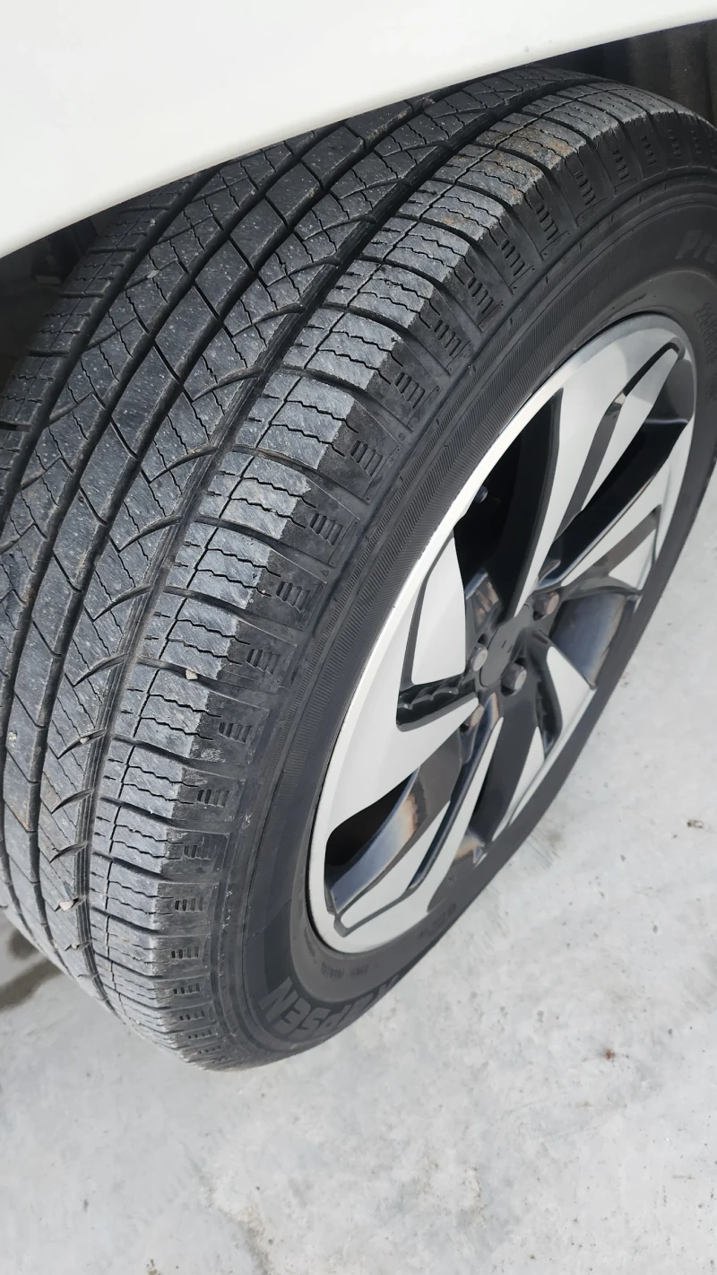 Toyota Rav4 2.2, снимка 10 - Автомобили и джипове - 52664944