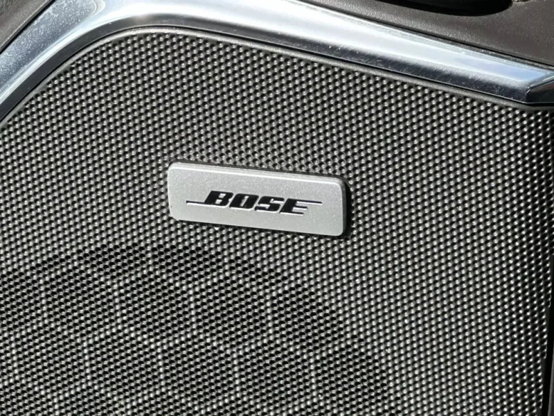 Cadillac Escalade Premium 4X4, снимка 14 - Автомобили и джипове - 53164399