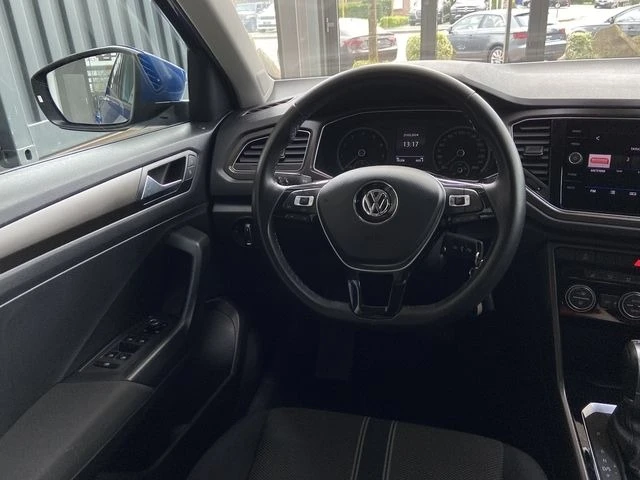 VW T-Roc 2.0TSI* 4Motion* SPORT* PANO* NAVI* , снимка 11 - Автомобили и джипове - 45396429