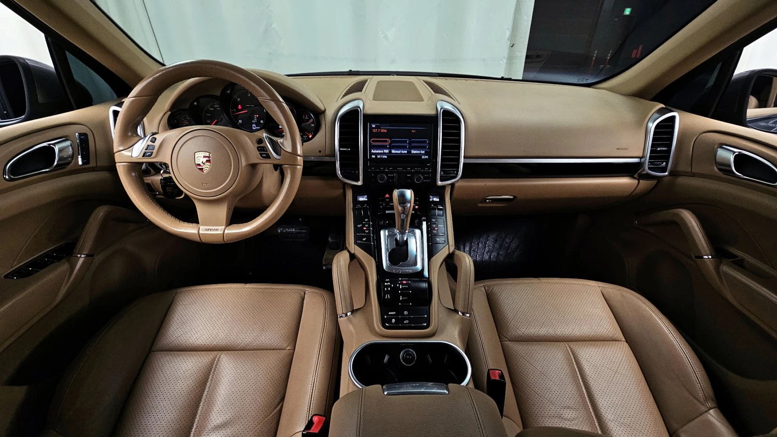 Porsche Cayenne 3.0 - изображение 7