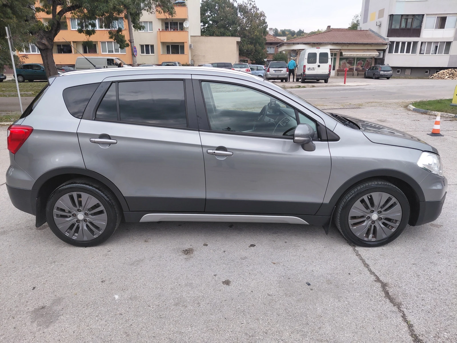 Suzuki SX4 S-Cross 1.6 4х4 Атоматик !!!Уникат!!! | Mobile.bg — изображение 4