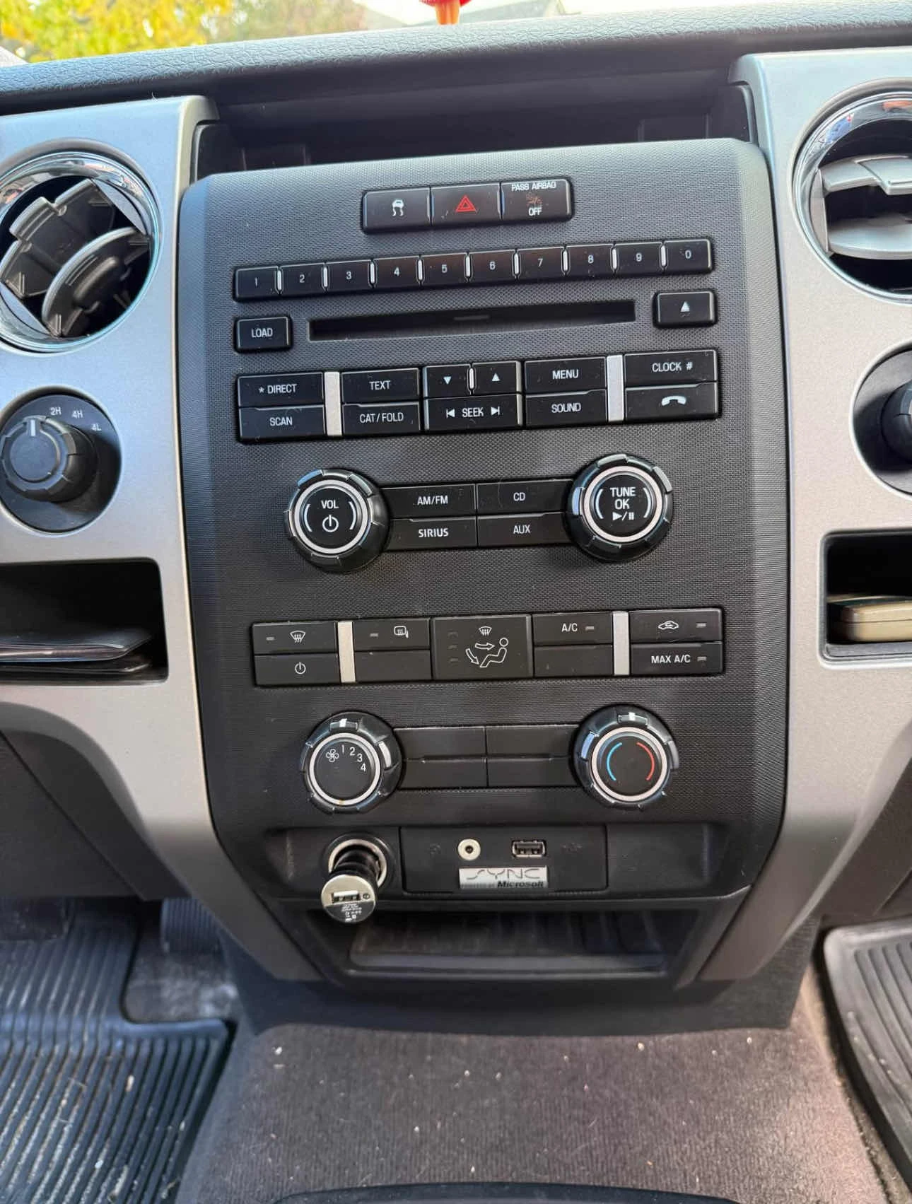 Ford F150 AWD SuperCrew CARFAX АВТО КРЕДИТ  - изображение 8