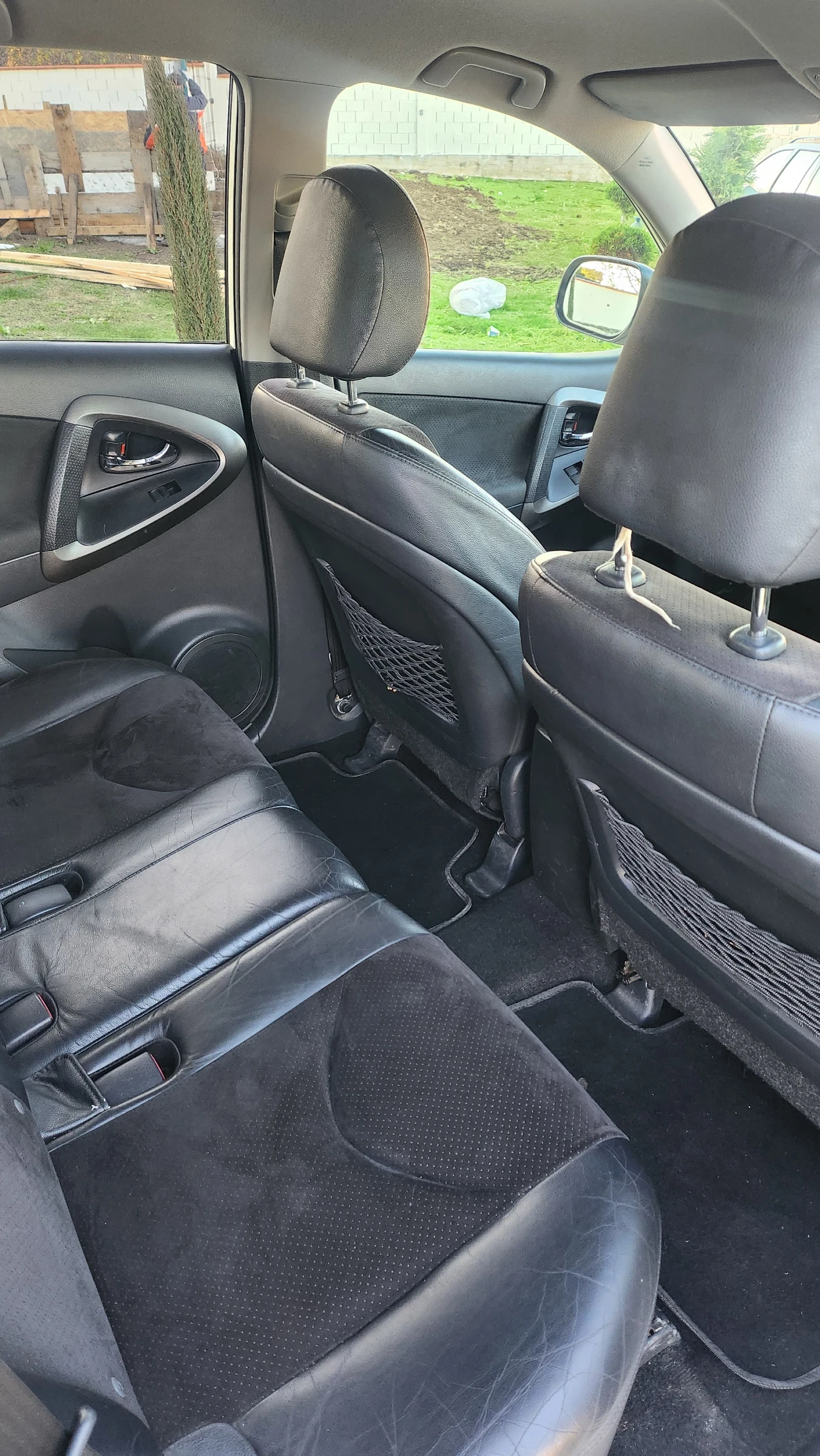 Toyota Rav4 2.2 - изображение 8