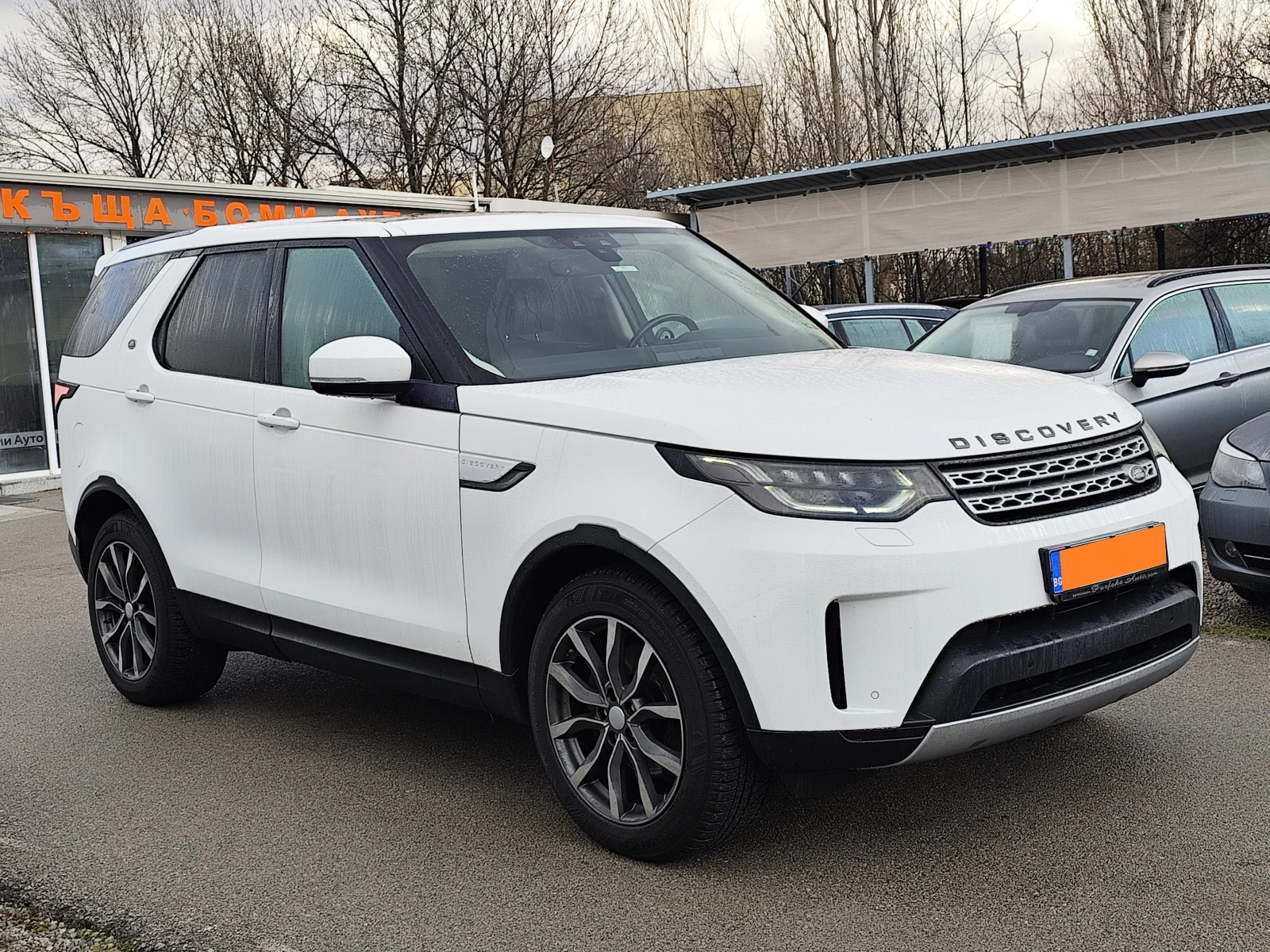 Land Rover Discovery 2.0D* 4X4* LED* NAVI* КОЖА* EURO6B*  - изображение 3