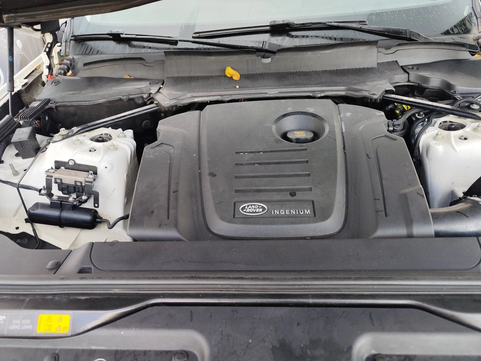 Land Rover Discovery 2.0D* 4X4* LED* NAVI* ����* EURO6B*  | Mobile.bg � ����������� 16