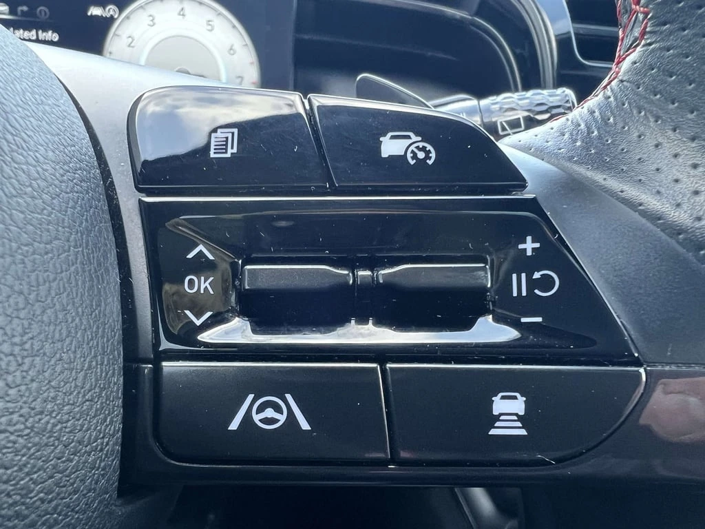 Hyundai Tucson N Line | MOONROOF | APPLE CARPLAY | Mobile.bg � ����������� 16