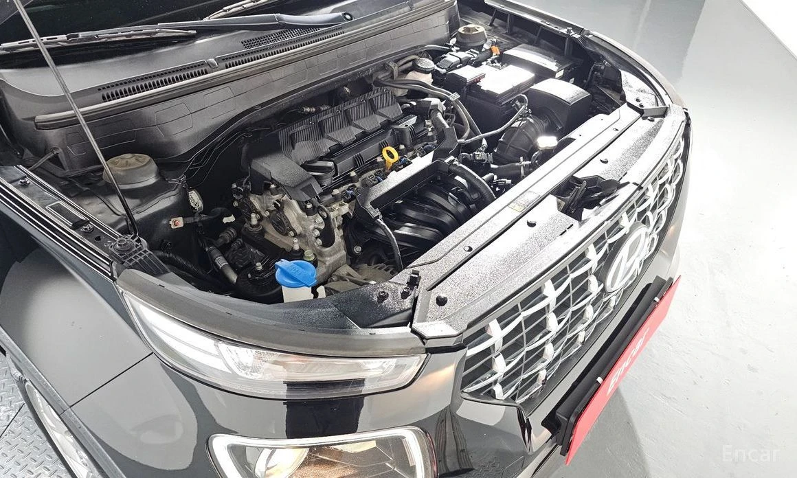 Hyundai Venue  - изображение 6