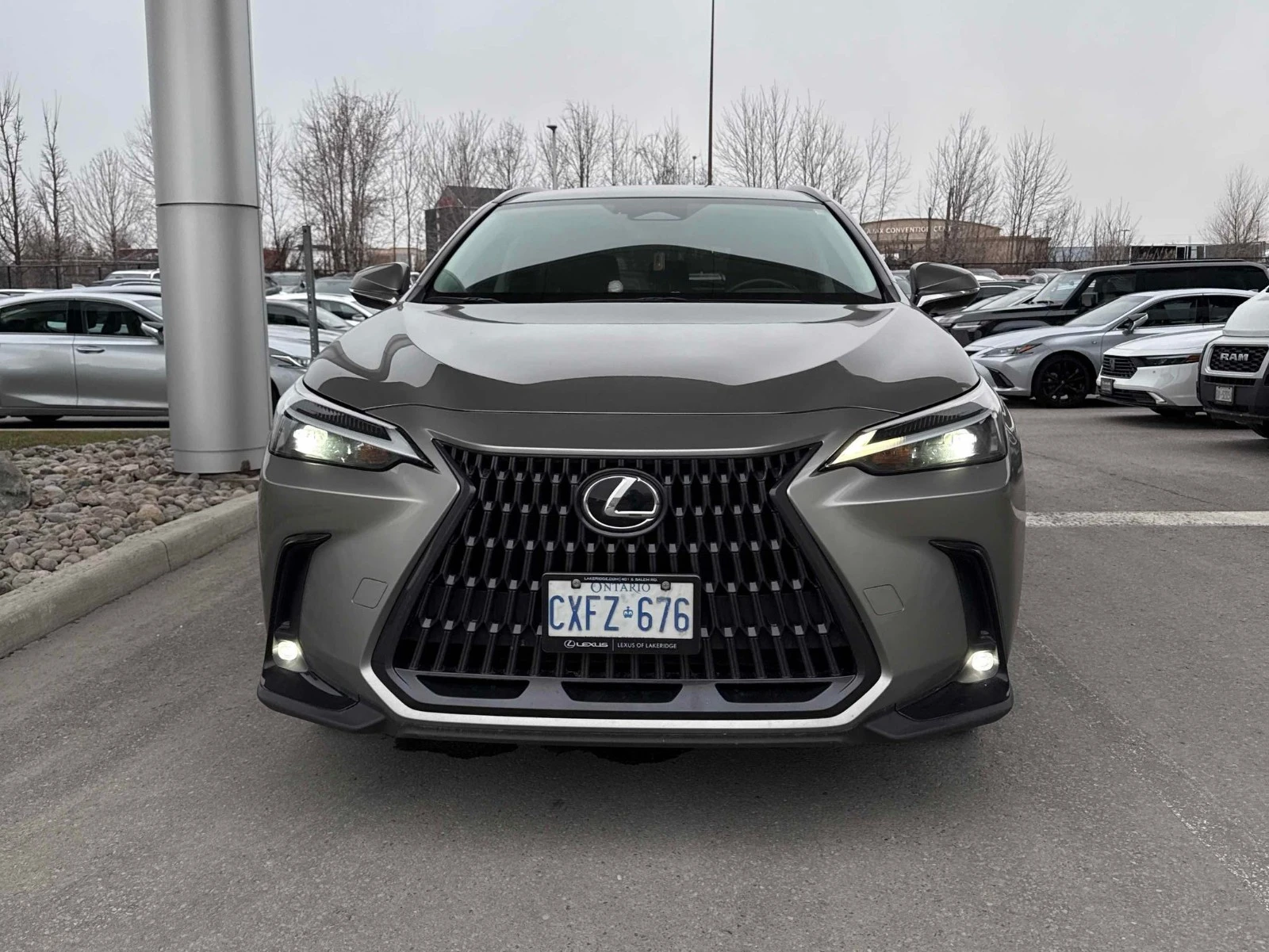 Lexus NX 250 АВТО КРЕДИТ, снимка 2 - Автомобили и джипове - 53986571