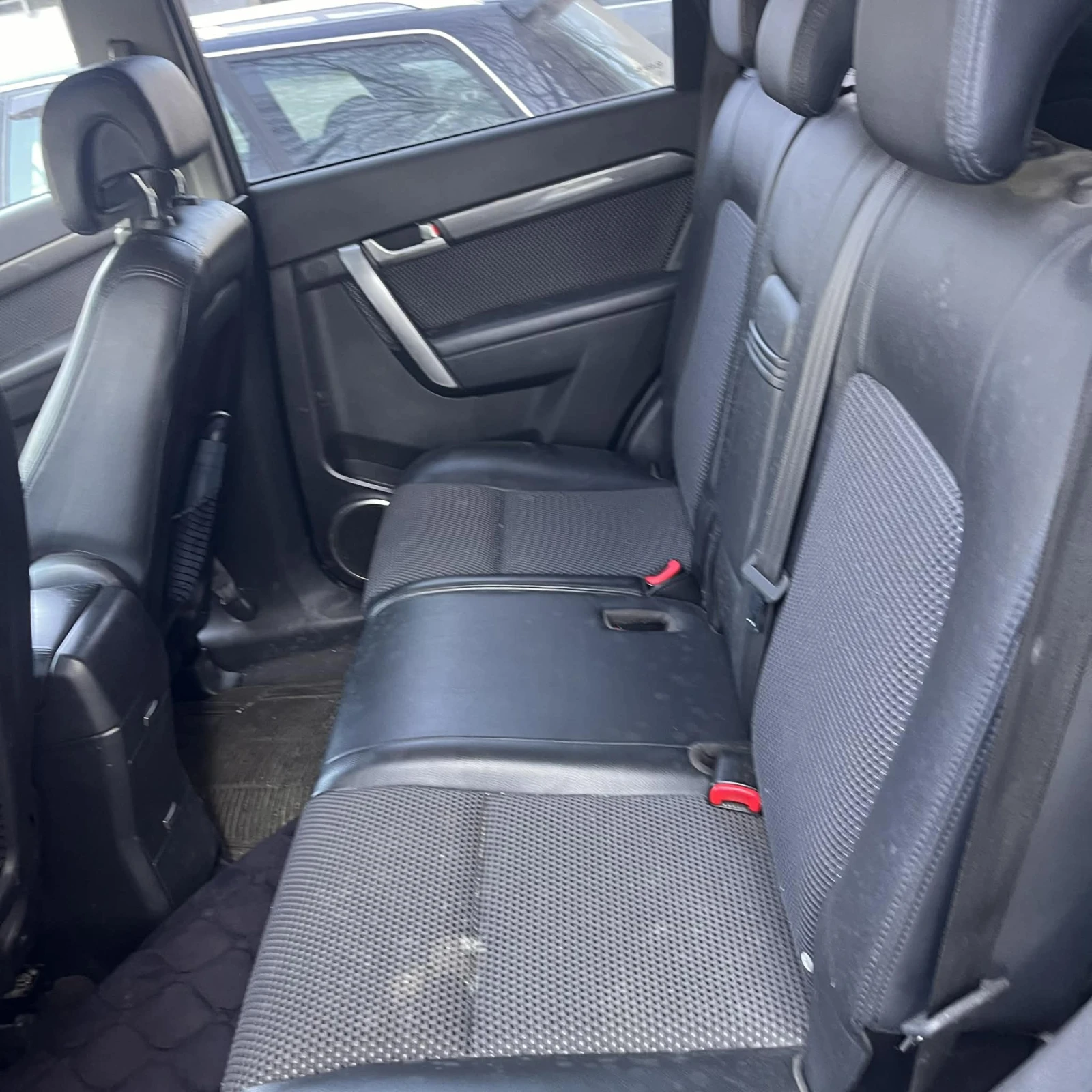 Chevrolet Captiva, снимка 13 - Автомобили и джипове - 54284386