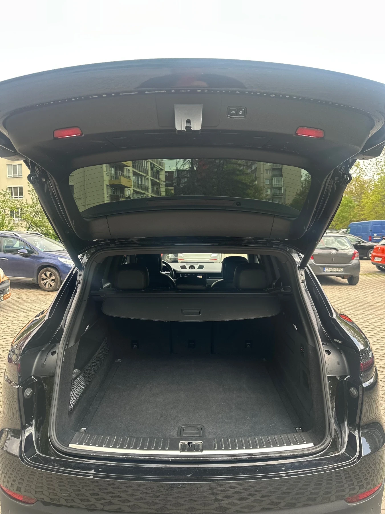 Porsche Cayenne  S Лизинг, снимка 13 - Автомобили и джипове - 54390892