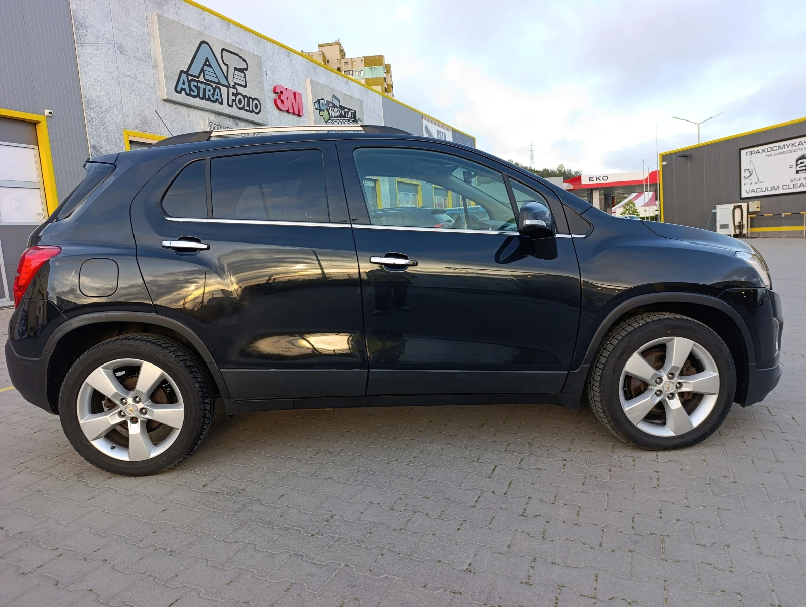 Chevrolet Trax 1.4 T 4WD, снимка 6 - Автомобили и джипове - 54459784