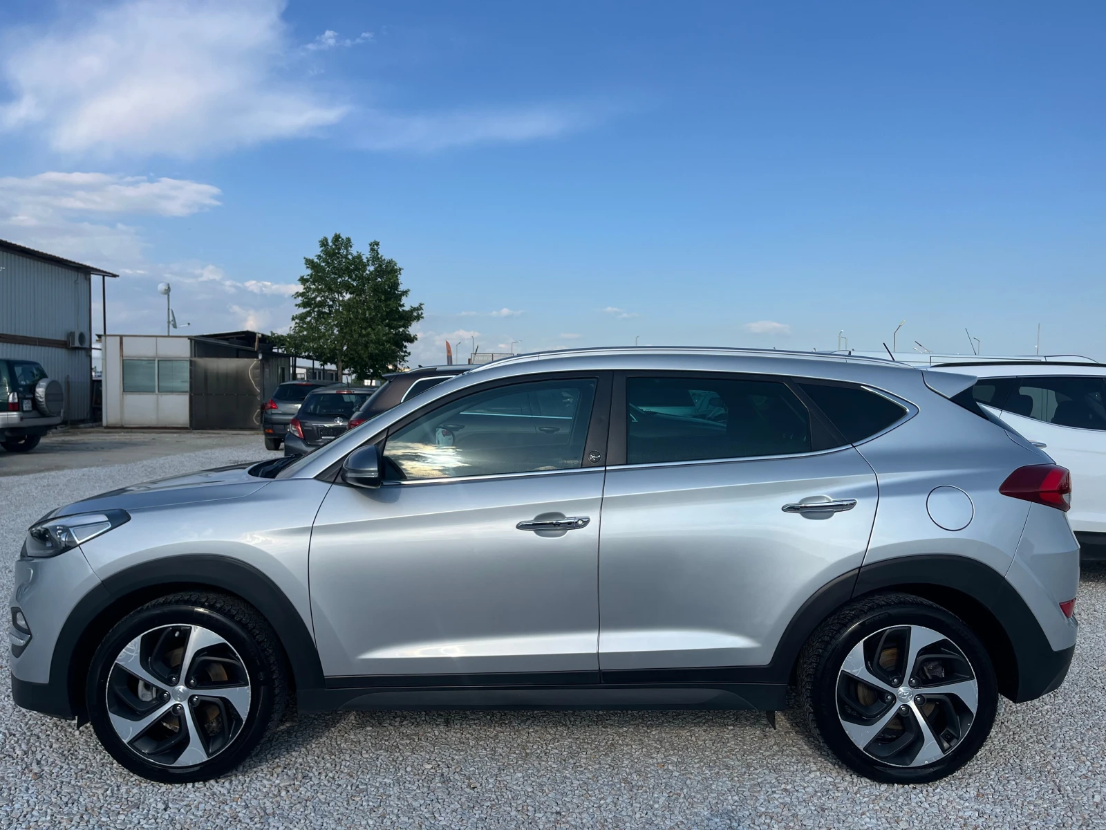 Hyundai Tucson 1.7D, -141к.с, АВТОМАТИК, ЛИЗИНГ, снимка 4 - Автомобили и джипове - 54712716