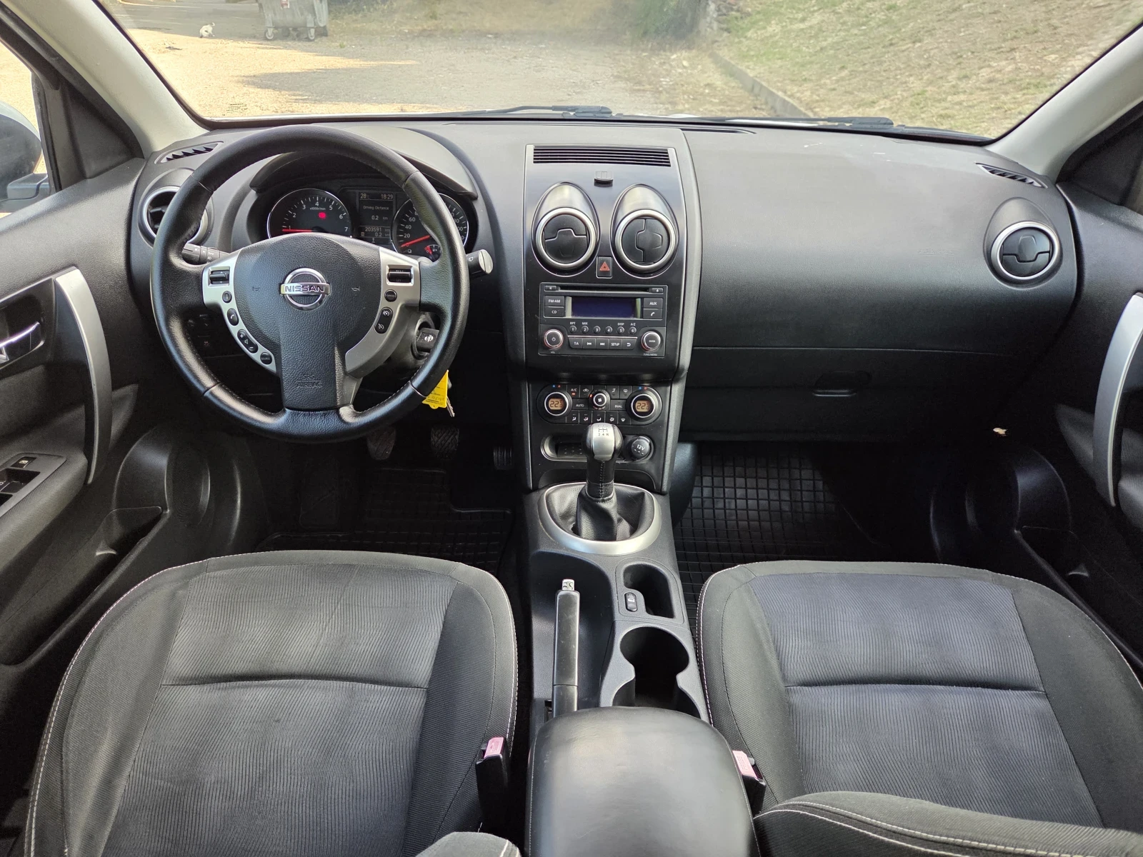 Nissan Qashqai 1.6i 117ps | Mobile.bg � ����������� 15