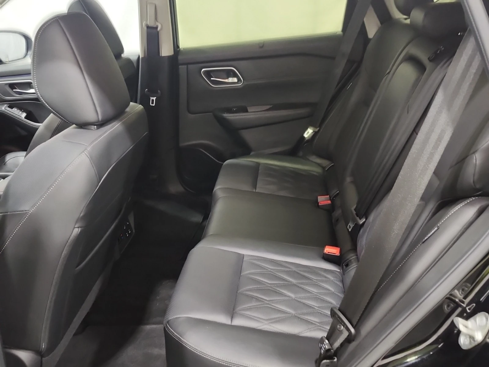 Nissan Rogue 1.5L 3cyl AWD | Mobile.bg � ����������� 12