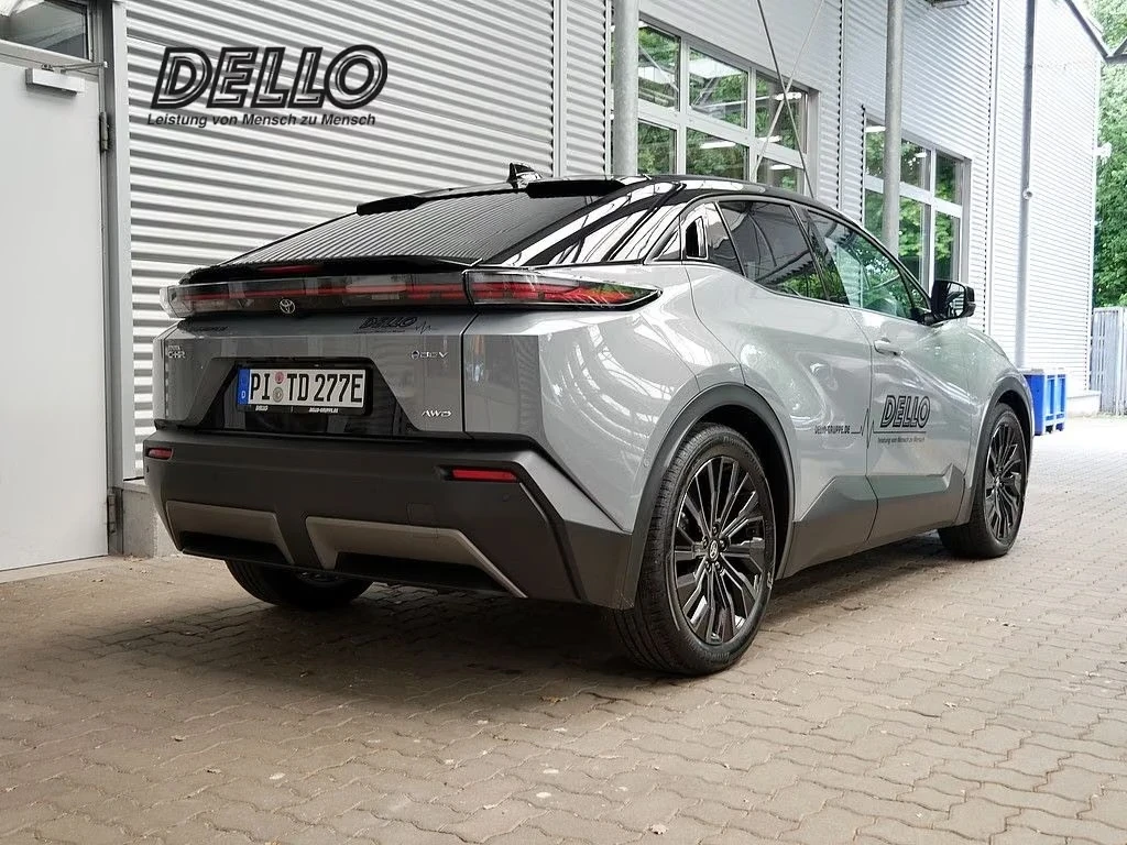 Toyota C-HR + Lounge AWD Navi 360 Kamera LED Carplay, снимка 3 - Автомобили и джипове - 56231185