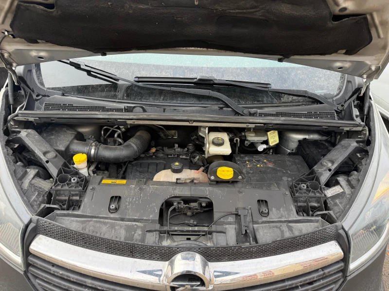 Opel Vivaro 1.6 bi turbo, снимка 11 - Бусове и автобуси - 53154959