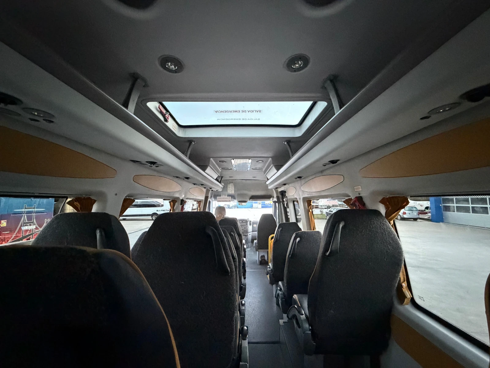 VW Crafter 2.5 TDI 163кс 22 местен!! - изображение 8