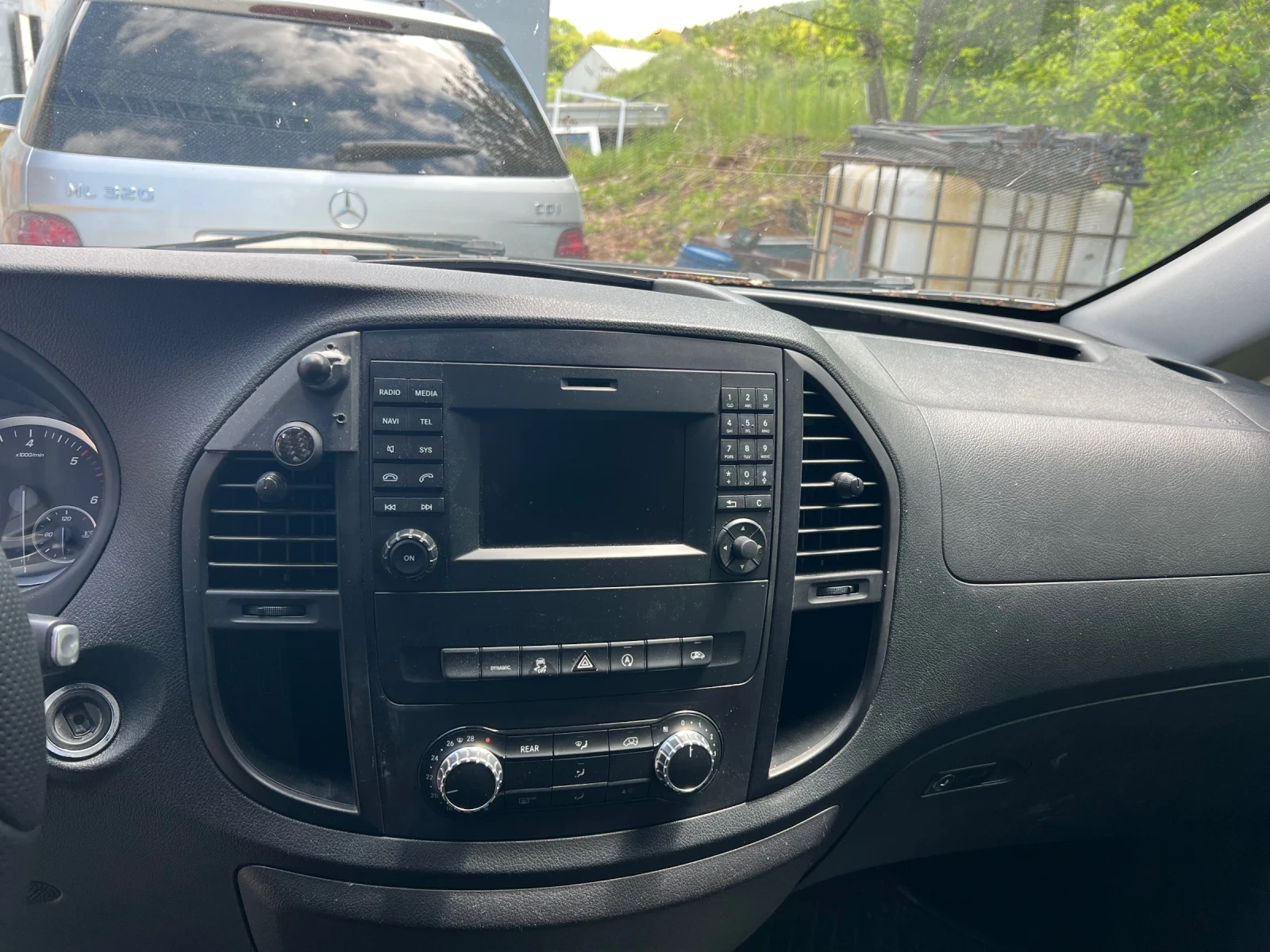 Mercedes-Benz Vito, снимка 4 - Бусове и автобуси - 55187965
