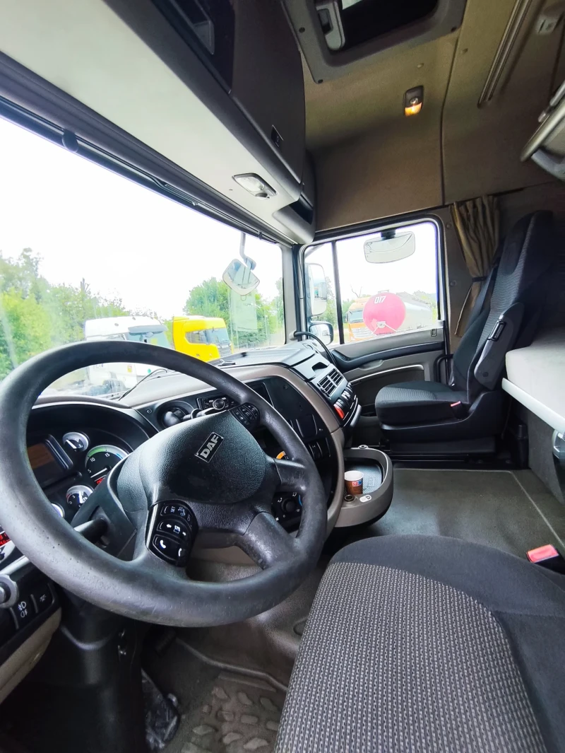 Daf XF 105 FT, снимка 9 - Камиони - 51836459