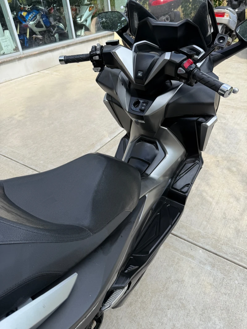 Honda Forza 350i 2021, снимка 8 - Мотоциклети и мототехника - 51219860