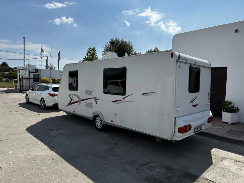 Каравана Sterckeman 2009, снимка 2 - Каравани и кемпери - 50857441