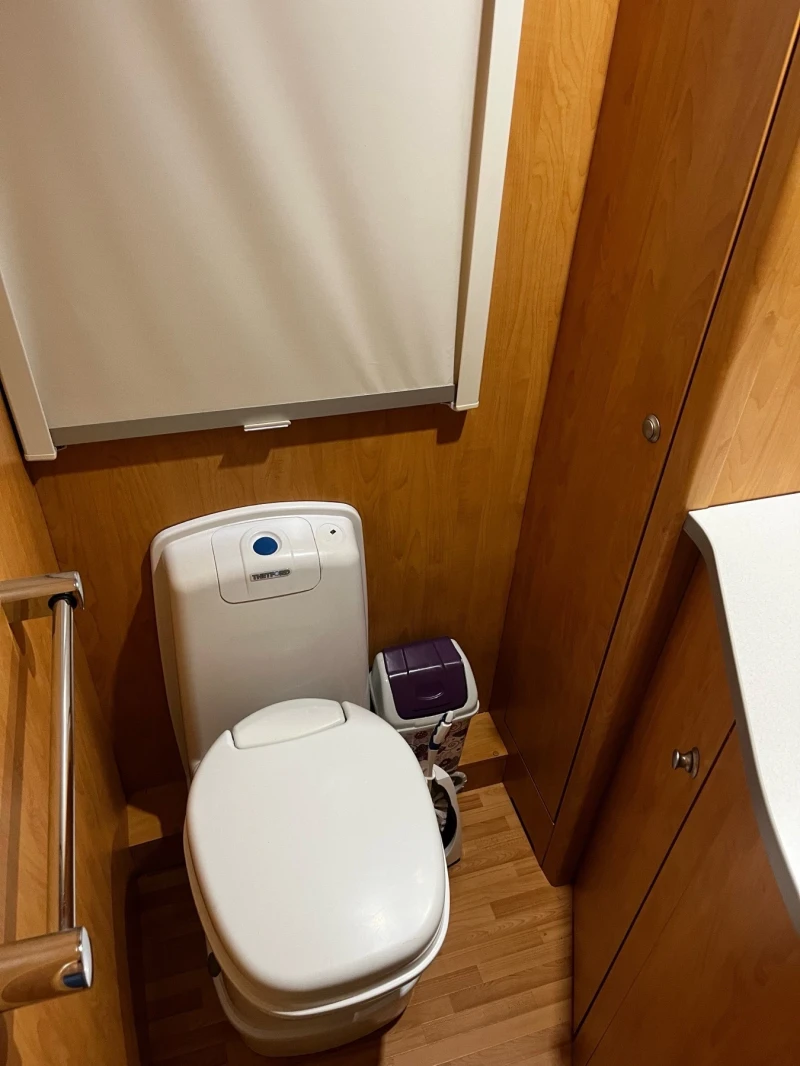 Каравана Sterckeman 2009, снимка 5 - Каравани и кемпери - 50857441