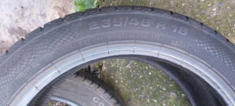 Гуми Летни 235/45R18, снимка 7 - Гуми и джанти - 33537719