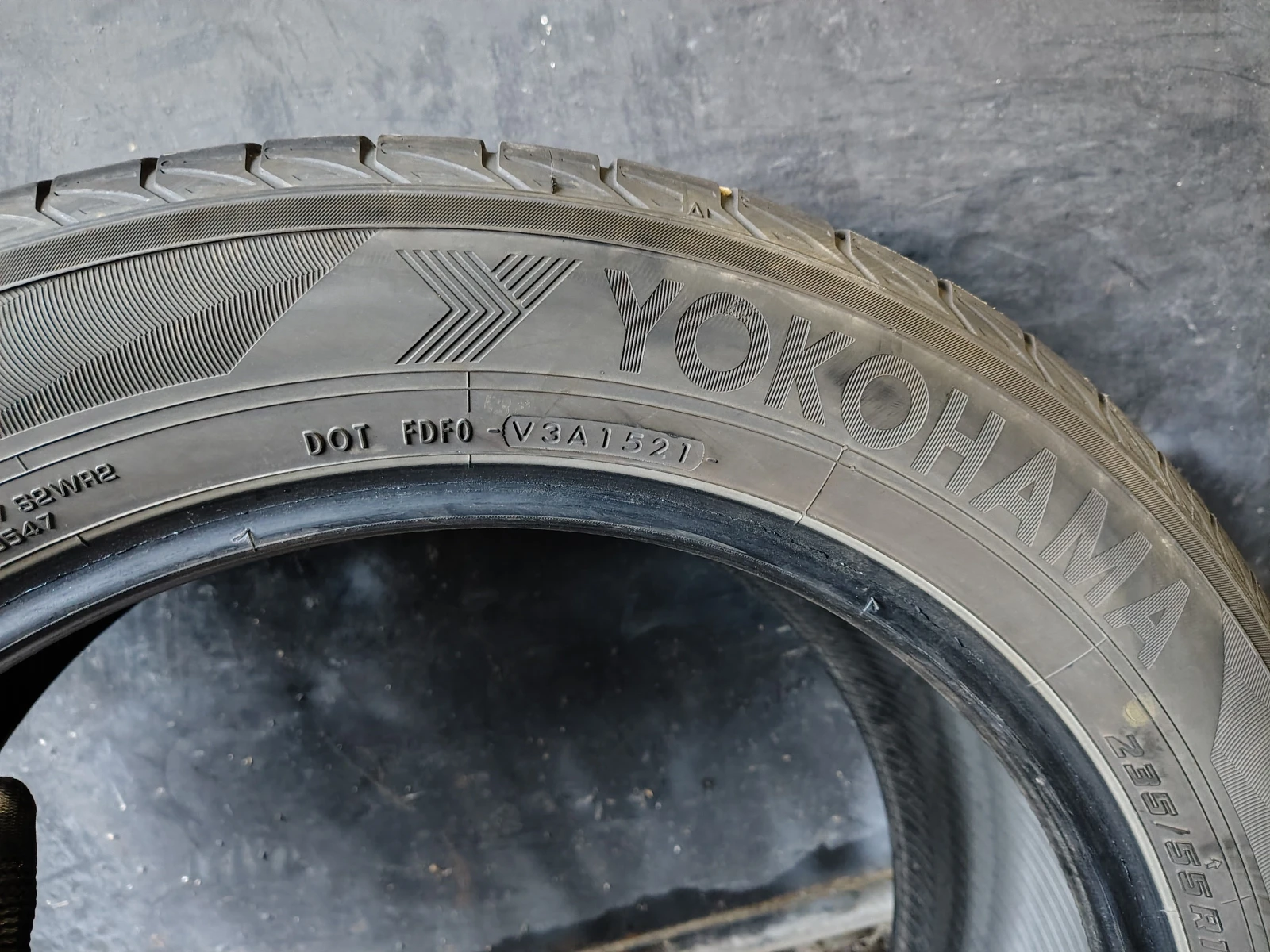 Гуми Летни 235/55R19, снимка 8 - Гуми и джанти - 53715897