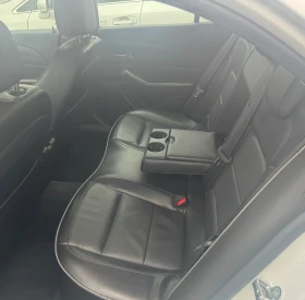 Chevrolet Malibu Изключително запазен автомобил!, снимка 16