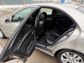 Mercedes-Benz C 220, снимка 10